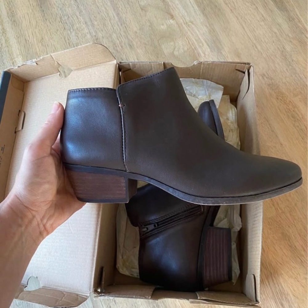 G.H. Bass & Co. Brown Leather Boots